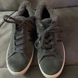 Gray/Silver tennis shoes by Hotter. Size 8 US. UK Size 6. Brand New.